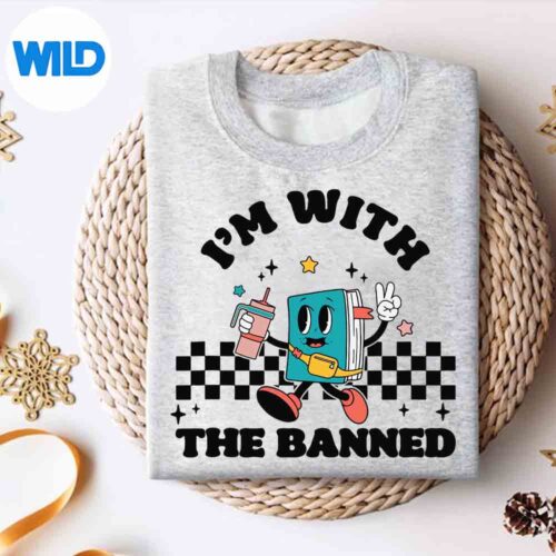 ReadBannedBooksImWithTheBannedBookwormssweater