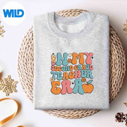 InMySecondGradeTeacherEraBackToSchoolRetroTeachersweater