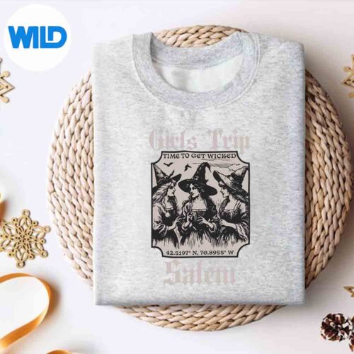 VintageGirlsTripToSalemTimeToGetWickedHalloweensweater