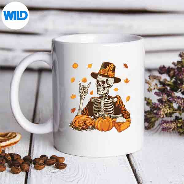 ThanksgivingXraySkeletonRockHandFallLeavesmug
