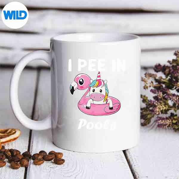 IPeeInPoolsSwimmingJokeUnicornSummerPoolPartymug
