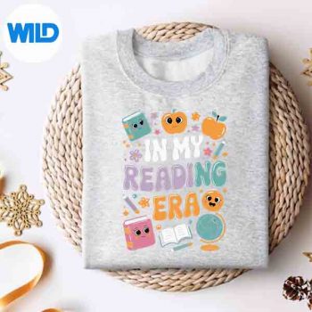 InMyReadingEraBooksLoverssweater