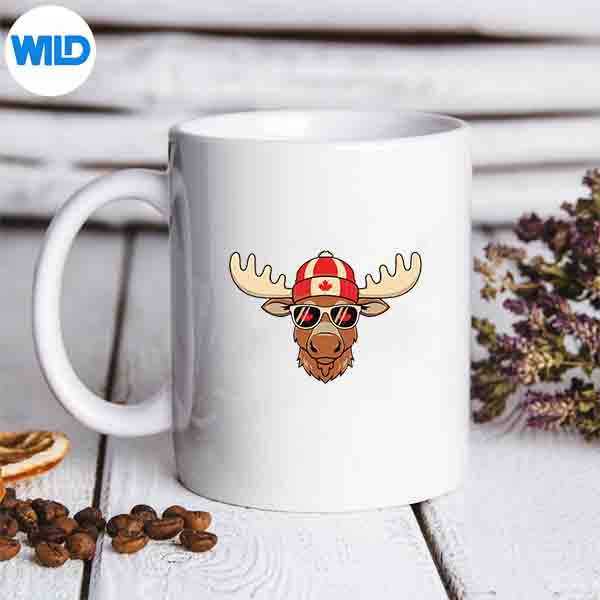 CanadaDayCanadianFlagMapleLeafMooseSunglassesmug