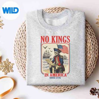 RetroNoKingsInAmericaSince1776sweater