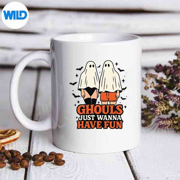 SpookyFreakInTheSheetsHalloweenPunHumorPartymug
