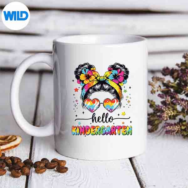 HelloKindergartenMessyBunFirstDayOfSchoolmug