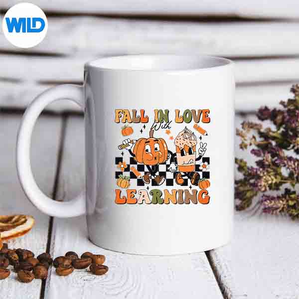 RetroFallInLoveWithLearningAutumnPumpkinTeachermug