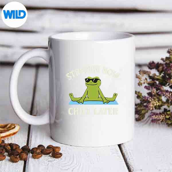 StretchNowChillLaterYogaFrogMeditationmug