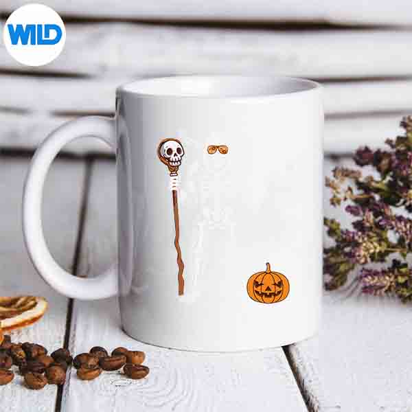 HalloweenSkeletonBigfootRockPumpkinSkullmug
