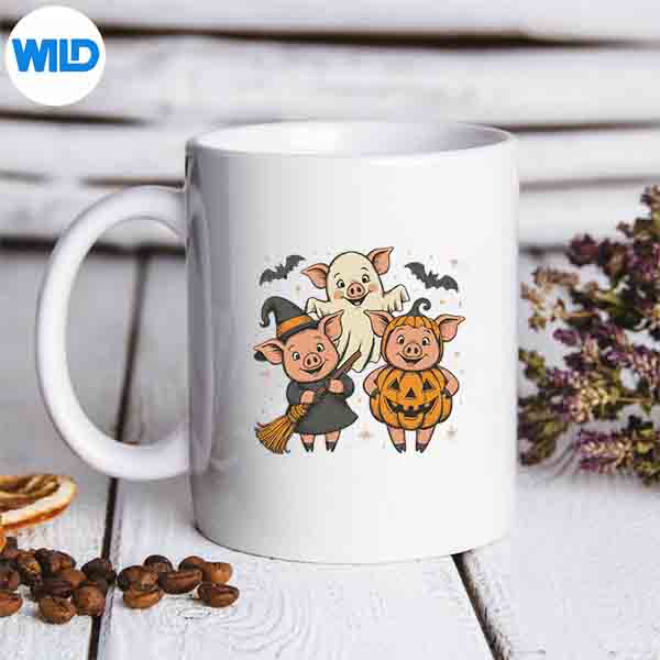 ThreeHalloweenPigsCosplayWitchBooCarvedPumpkinmug