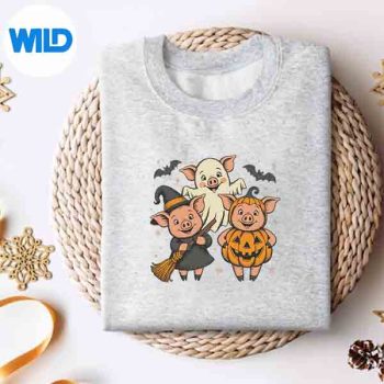 Three Halloween Pigs Cosplay Witch Boo Carved Pumpkin Design for Cricut 4 ThreeHalloweenPigsCosplayWitchBooCarvedPumpkinsweater