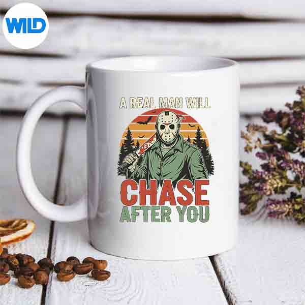 VintageRealManWillChaseAfterYouHalloweenCharactermug