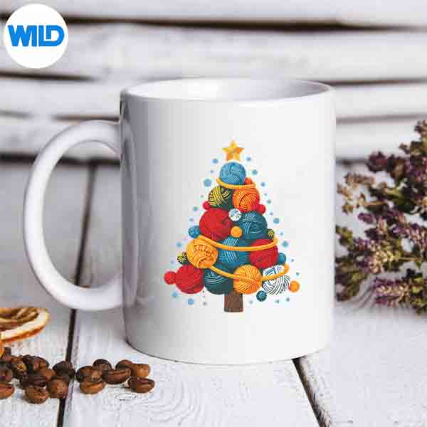 ColorfulYarnChristmasTreeForKnittingLoversHolidaymug