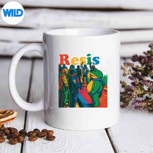 Frogs Resist Portland Frog Protest Vintage Activist Freedom Digital Design 6 FrogsResistPortlandFrogProtestVintageActivistFreedommug
