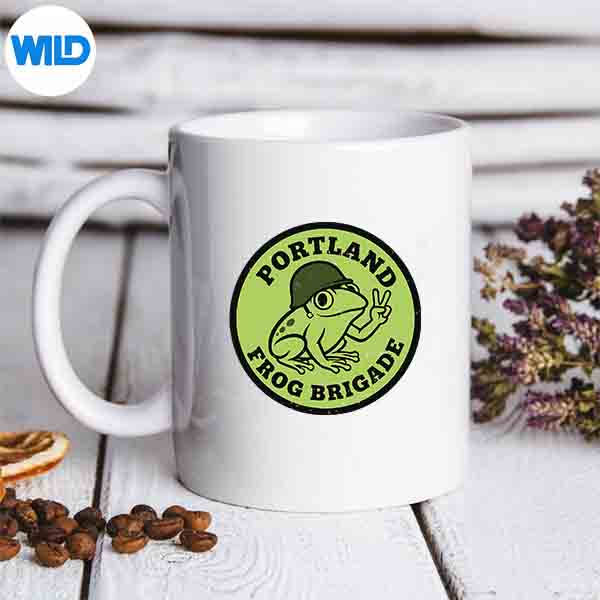 PortlandFrogBrigadeProtestVintagemug