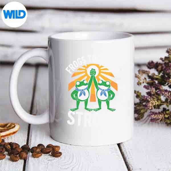 VintageFrogsStrongResistPortlandFrogProtestmug