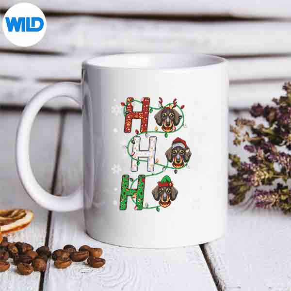 SantaHatHoHoHoFamilyChristmasDachshundDogXmasmug