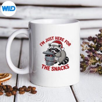 ChristmasRaccoonImJustHereForTheSnacksmug