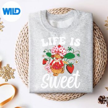 LifeIsSweetVintageStrawberrysweater