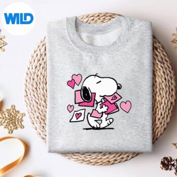 PeanutsSnoopyValentinesDayLetterssweater