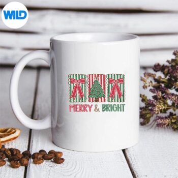 PreppyMerryBrightCoquetteBowChristmasTreeGirlmug