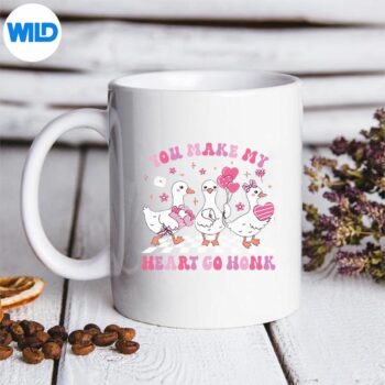 ValentineYouMakeMyHeartGoHonkSillyGooseGirlmug