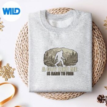 BigfootAGuyLikeMeIsHardToFindSasquatchsweater