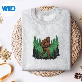 BigfootHeartLoveValentinesDaysweater