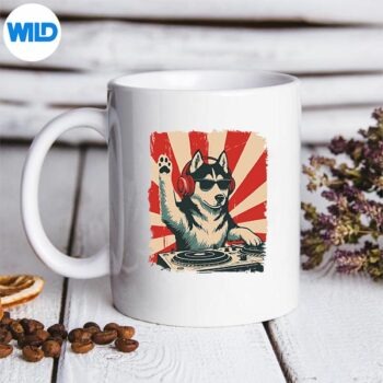 HuskyDjHouseMusicRetroDogLovermug