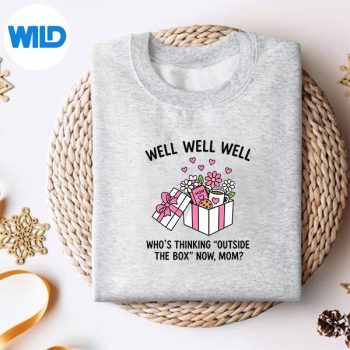 FunnyMothersDayBoxThinkingOutsideTheBoxMomSarcasticMotherhoodQuotesweater.jpg