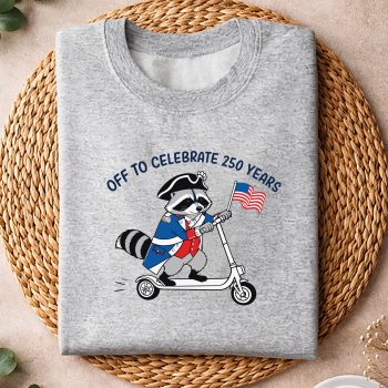 250AnniversaryUSAFlagRaccoon250Years250thAnniversarysweater.jpg