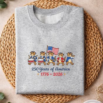 250YearsofAmericaCatsPatrioticCatsweater.jpg