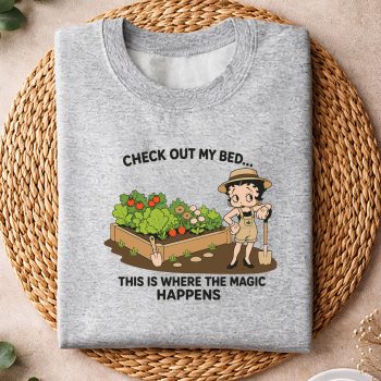 BettyBoopCheckOutMyBedThisWhereTheMagicHappensGardenersweater.jpg