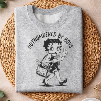 BettyBoopOutnumberedByBoysFunnyMomMamasweater.jpg